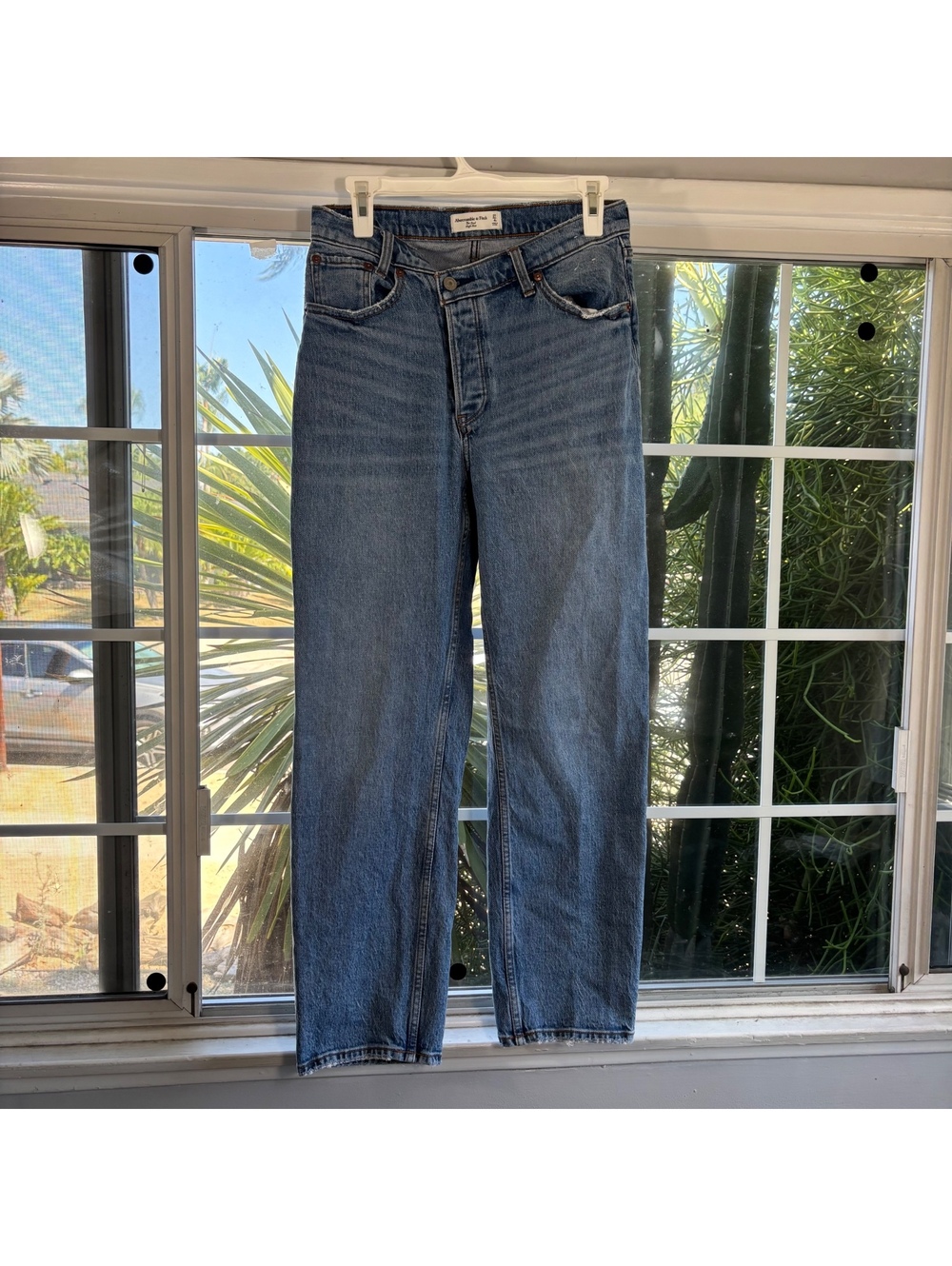 Abercrombie & Fitch The Dad High Rise jeans